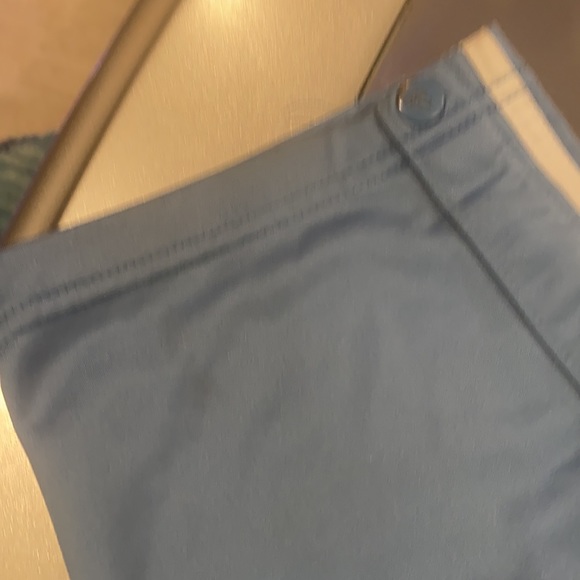 Gently used track Adidas pant 🔥🔥🔥🔥 - Picture 4 of 6